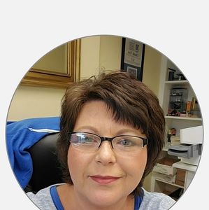 Meet your Posher, Paula